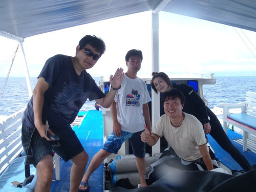 60990_146860672021718_1350645432013