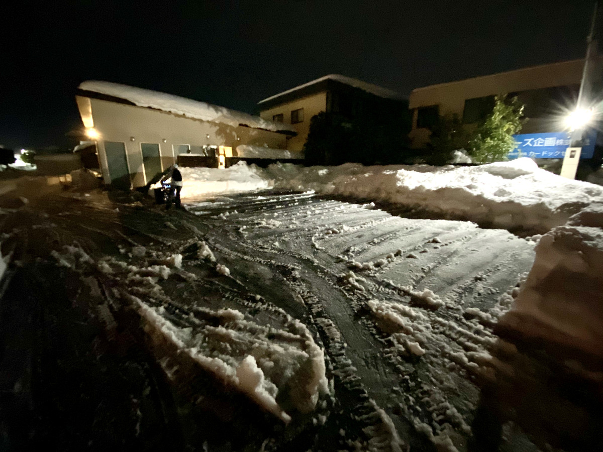 44599fd5ecc94f23bc62dd63d07b7f61_1